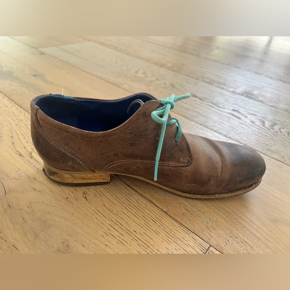 John Fluevog CBC Radio Derby Oxford Shoes Brown Leather Turquoise Women 8.5 - Picture 9 of 15